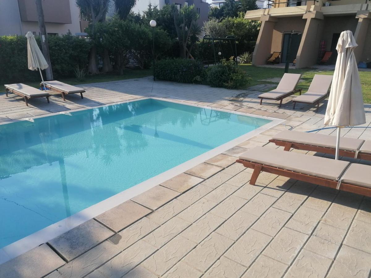 Endless Summer Pool Flat Ixia  Dış mekan fotoğraf