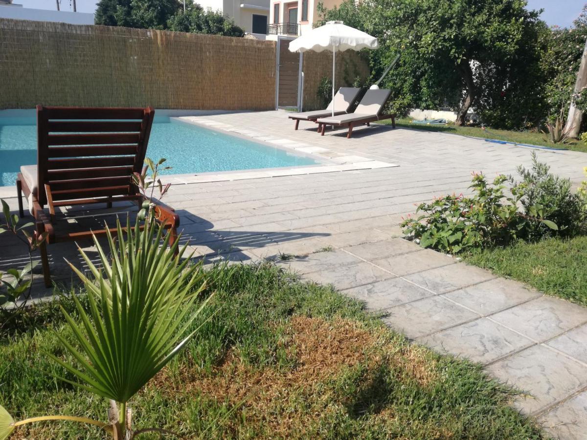 Endless Summer Pool Flat Ixia  Dış mekan fotoğraf