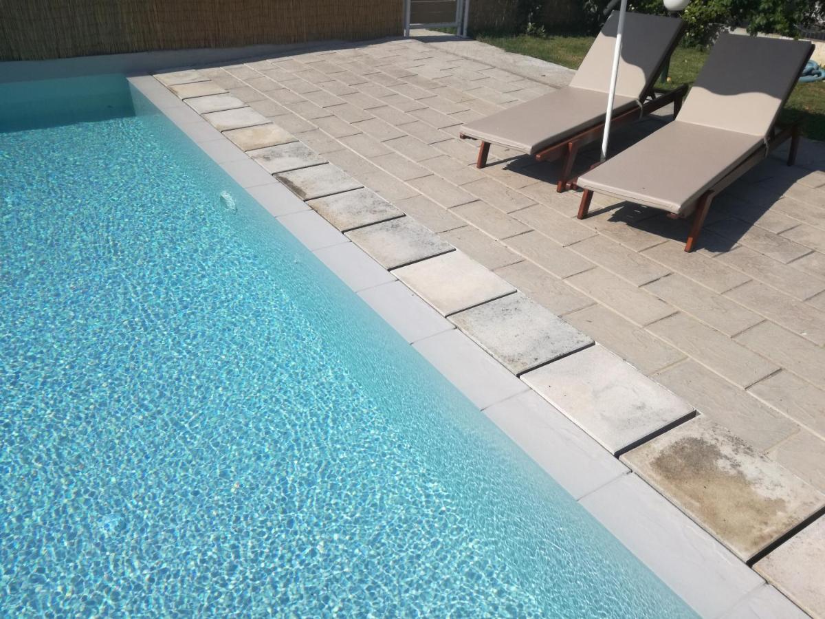 Endless Summer Pool Flat Ixia  Dış mekan fotoğraf
